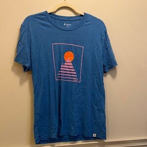 Cotopaxi Women’s Blue Tee with Vibrant Graphic